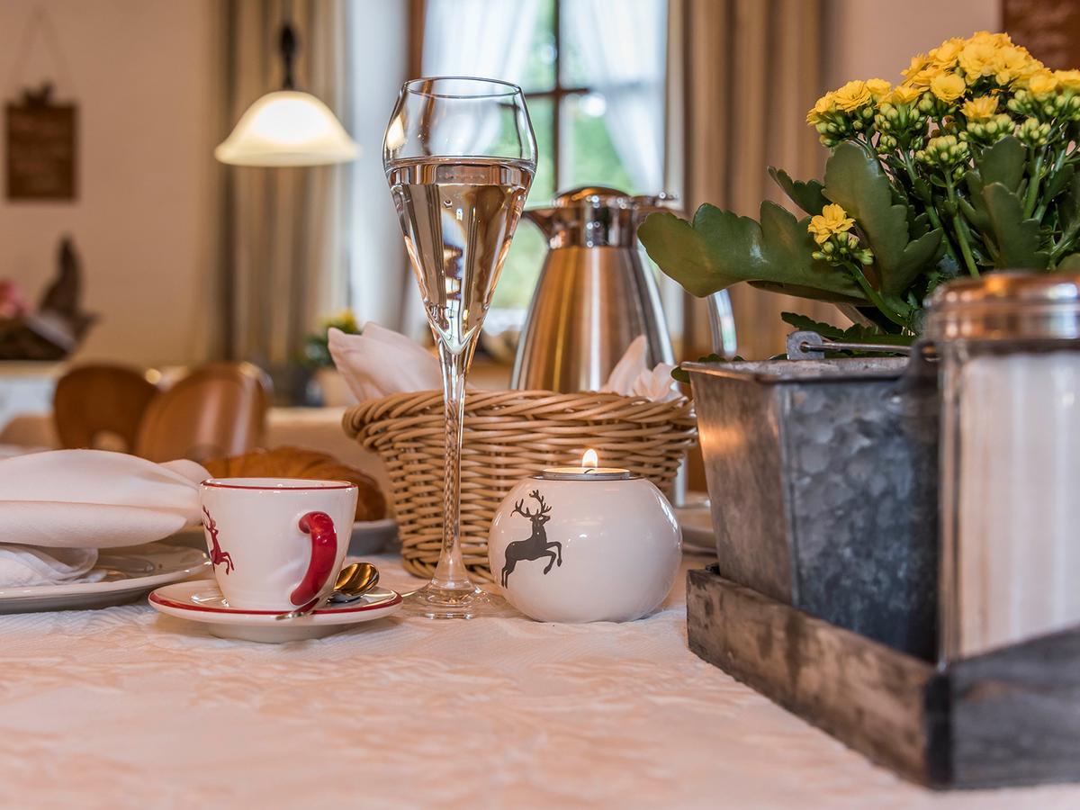 Hotel Mutz Garni Inning am Ammersee Kültér fotó