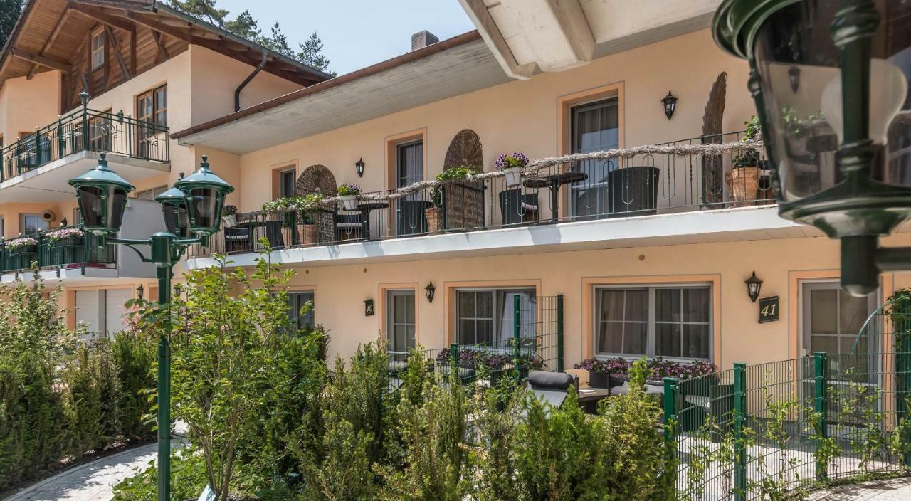 Hotel Mutz Garni Inning am Ammersee Kültér fotó